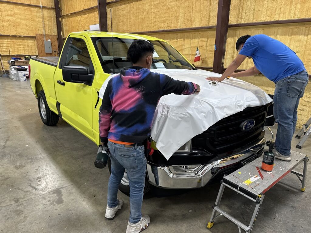 About Reflecto Signs & Graphics | Houston Sign & Vehicle Wrap Experts